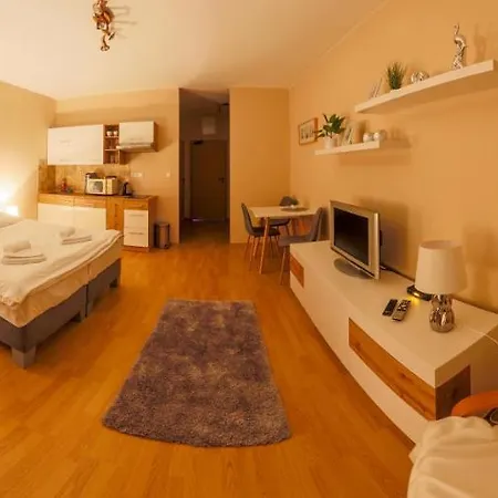 Fatrapark 1 S Wellnessom Hrabovska Dolina 公寓 *